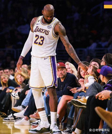 詹姆斯在湖人比赛中出色防守,爆冷引发热议!的简单介绍 詹姆斯在湖人比赛中出色防守,爆冷引发热议!的简单介绍